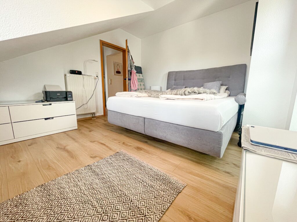 12 Zweites Schlazimmer