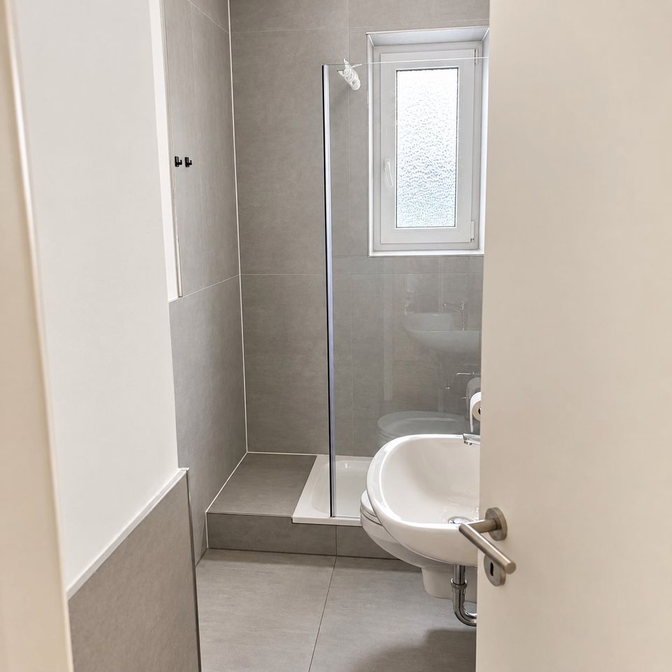Frisch renovierte 2-Zimmer-Wohnung im 1. OG in Herne – Bild 4
