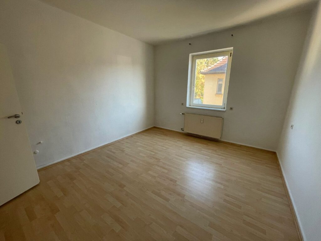 3-Zimmer-Wohnung mit 2 Balkonen & Einbauküche – Bild 3