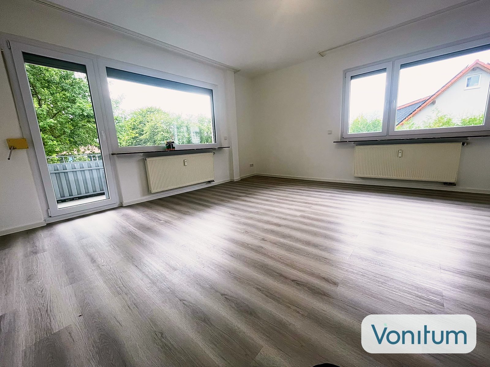 3-Zimmer-Wohnung mit Balkon und Einbauküche in Kassel-Bettenhausen – Bild 1