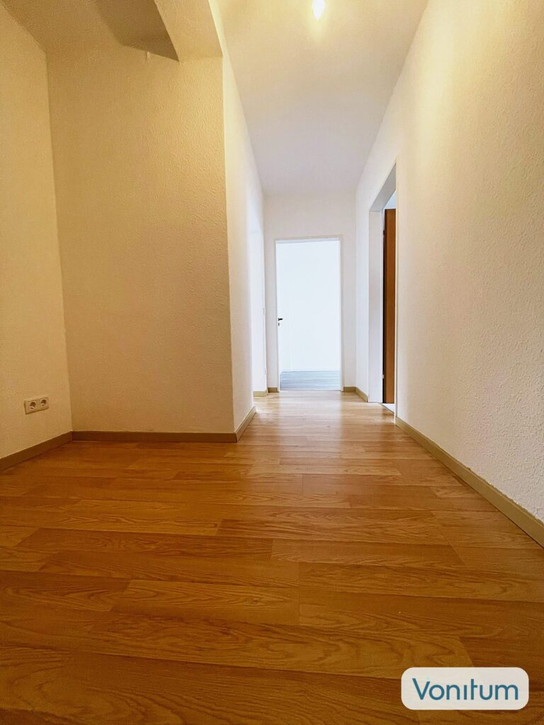 3-Zimmer-Wohnung mit Balkon und Einbauküche in Kassel-Bettenhausen – Bild 6
