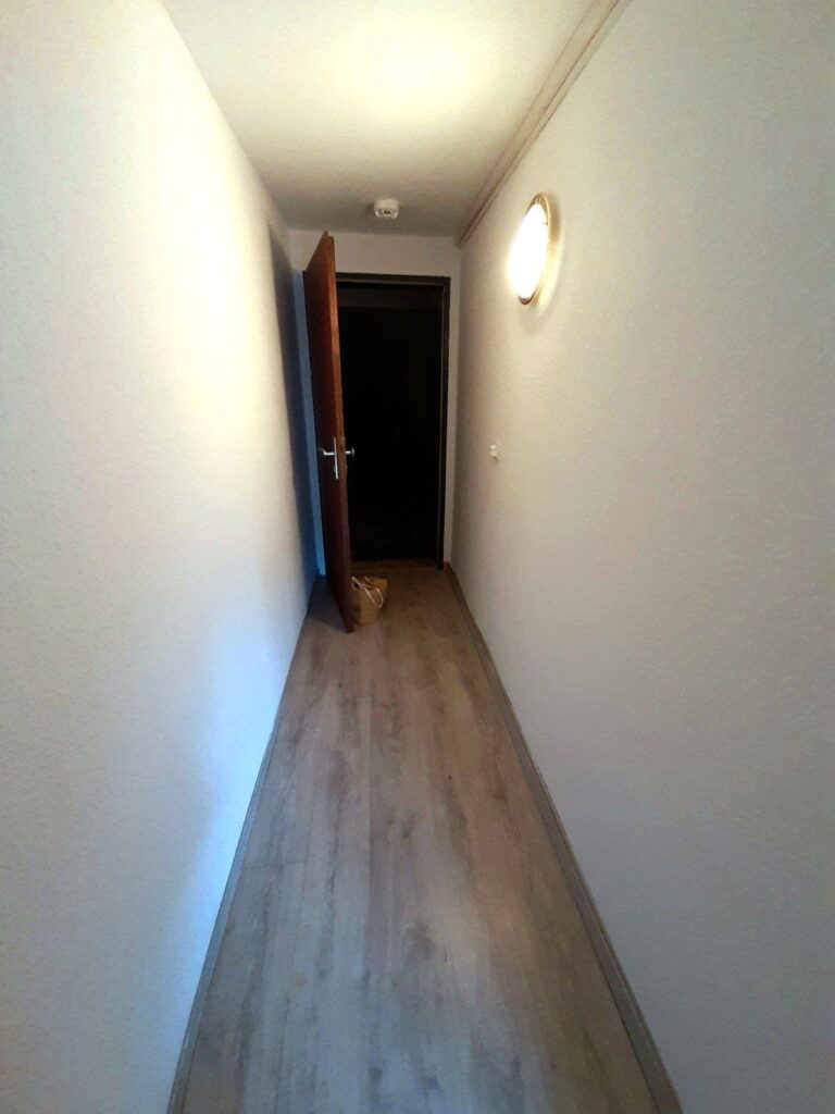 1-Zimmer-Appartement im Erdgeschoss, warm inkl. Strom – Bild 2