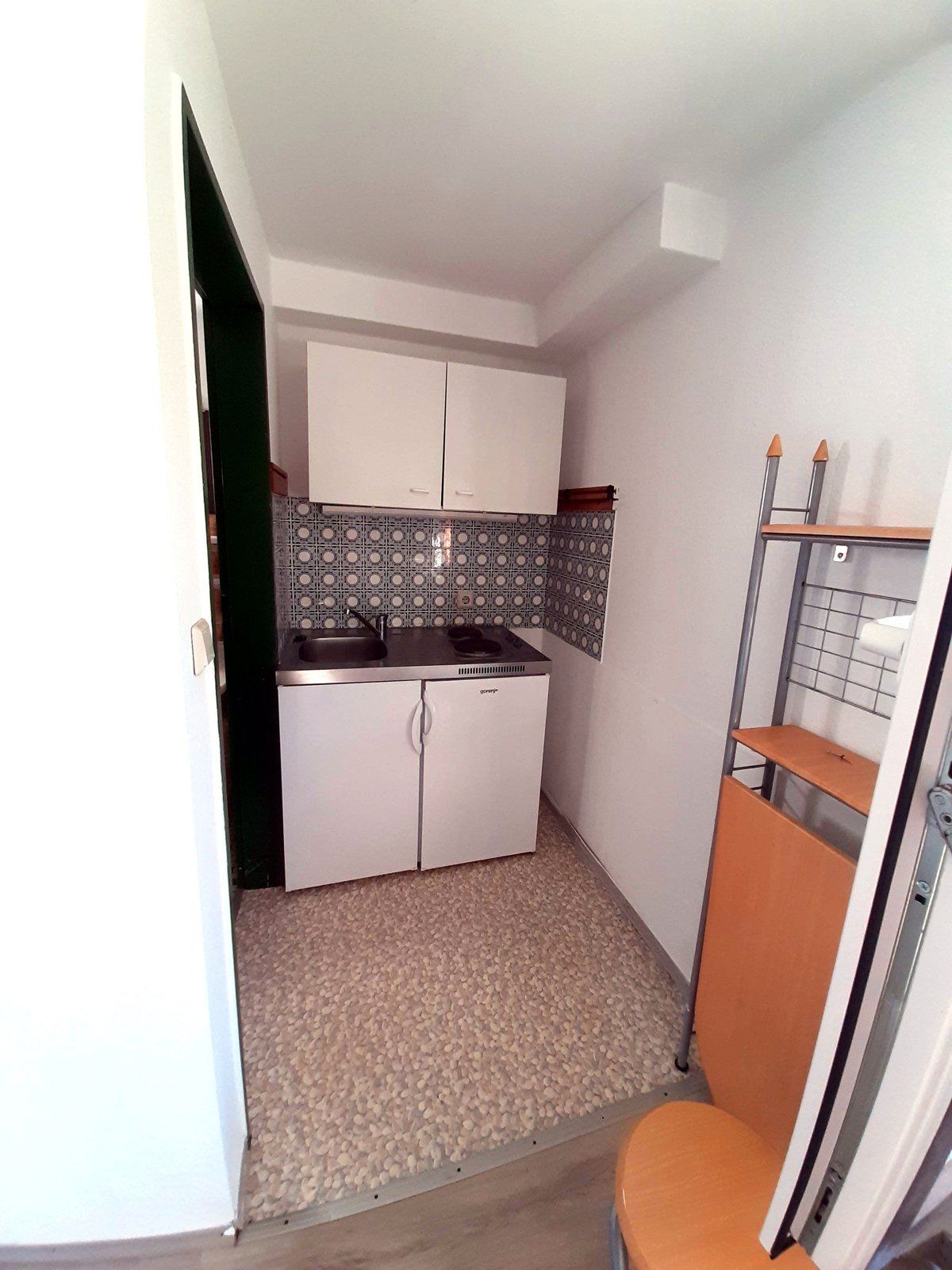1-Zimmer-Appartement im Erdgeschoss, warm inkl. Strom – Bild 3